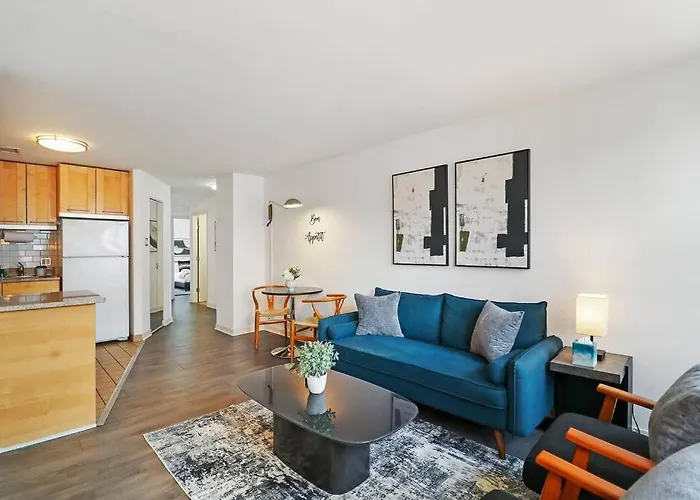 Inviting 2-bedroom In Hyde Park - The Blackwood Rep * Chicago